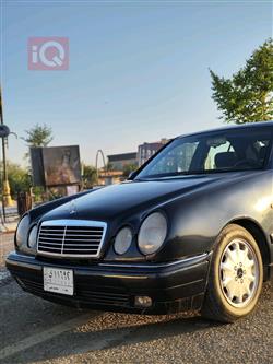 مرسيدس بنز E-Class